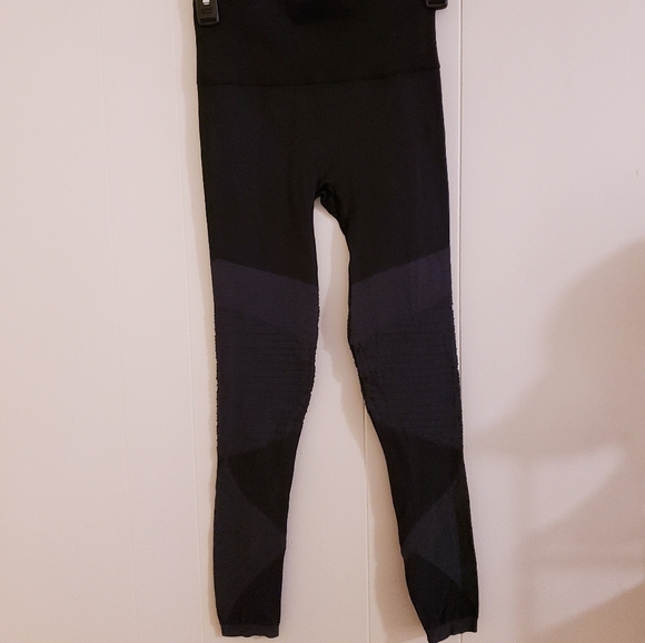 SPANX Leggings XS/TP double layer shaping waistband biker black blue seam free - Picture 2 of 11